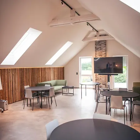 Weinmanufaktur Nourani * Feuersbrunn